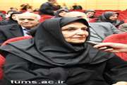 کسب جایزه پیشکسوتان دانشگاه توسط دکتر لادن حسینی گوهری در دوازدهمین جشنواره ابن سینا